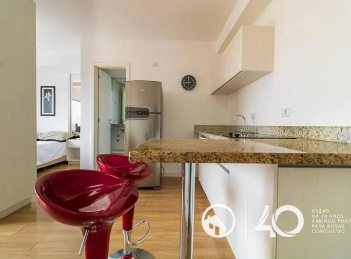 30 m² apartment with 1 bedroom and open-plan kitchen — photo 2