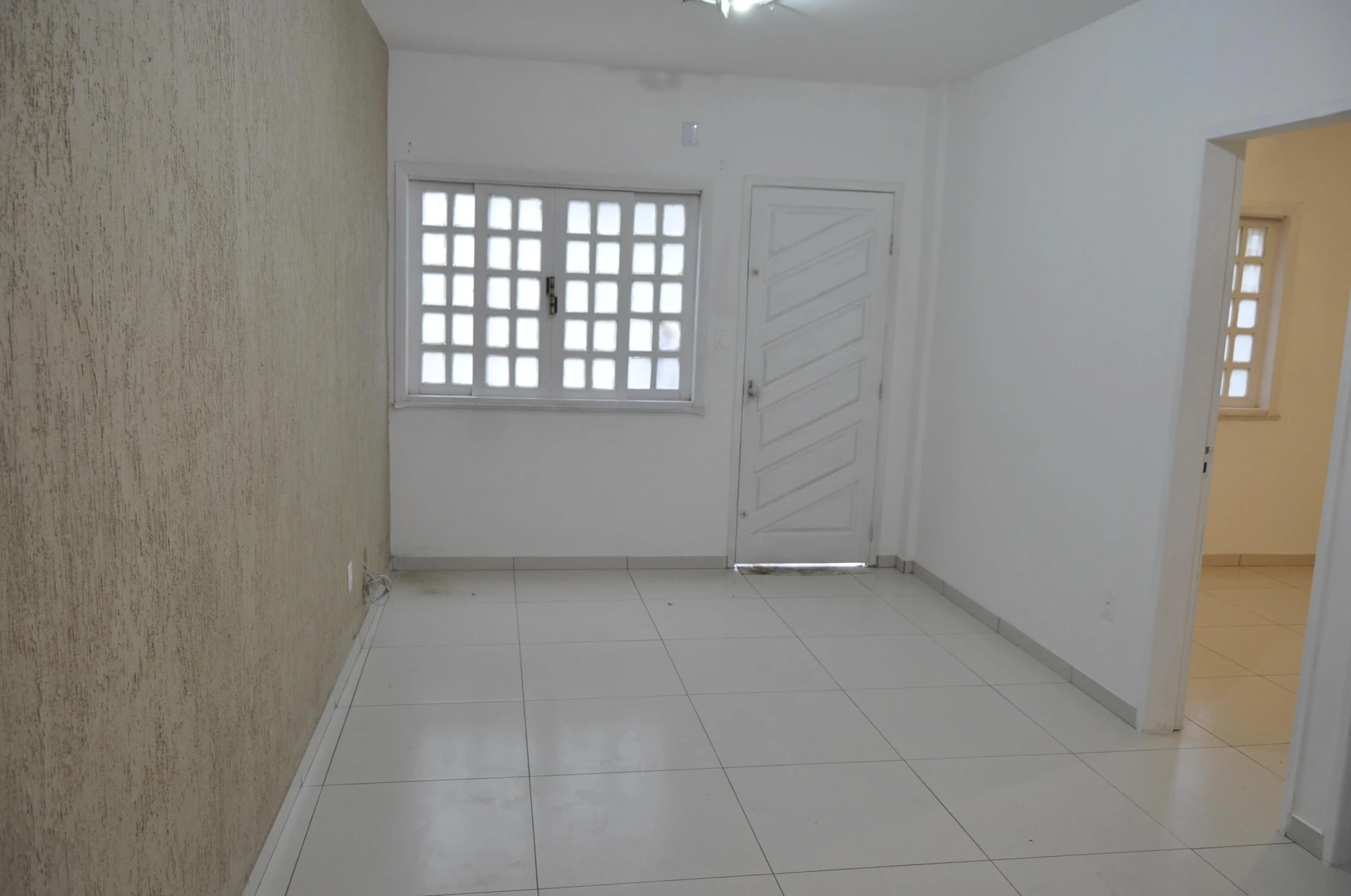 Condo house with 3 bedrooms and a suite — photo 14