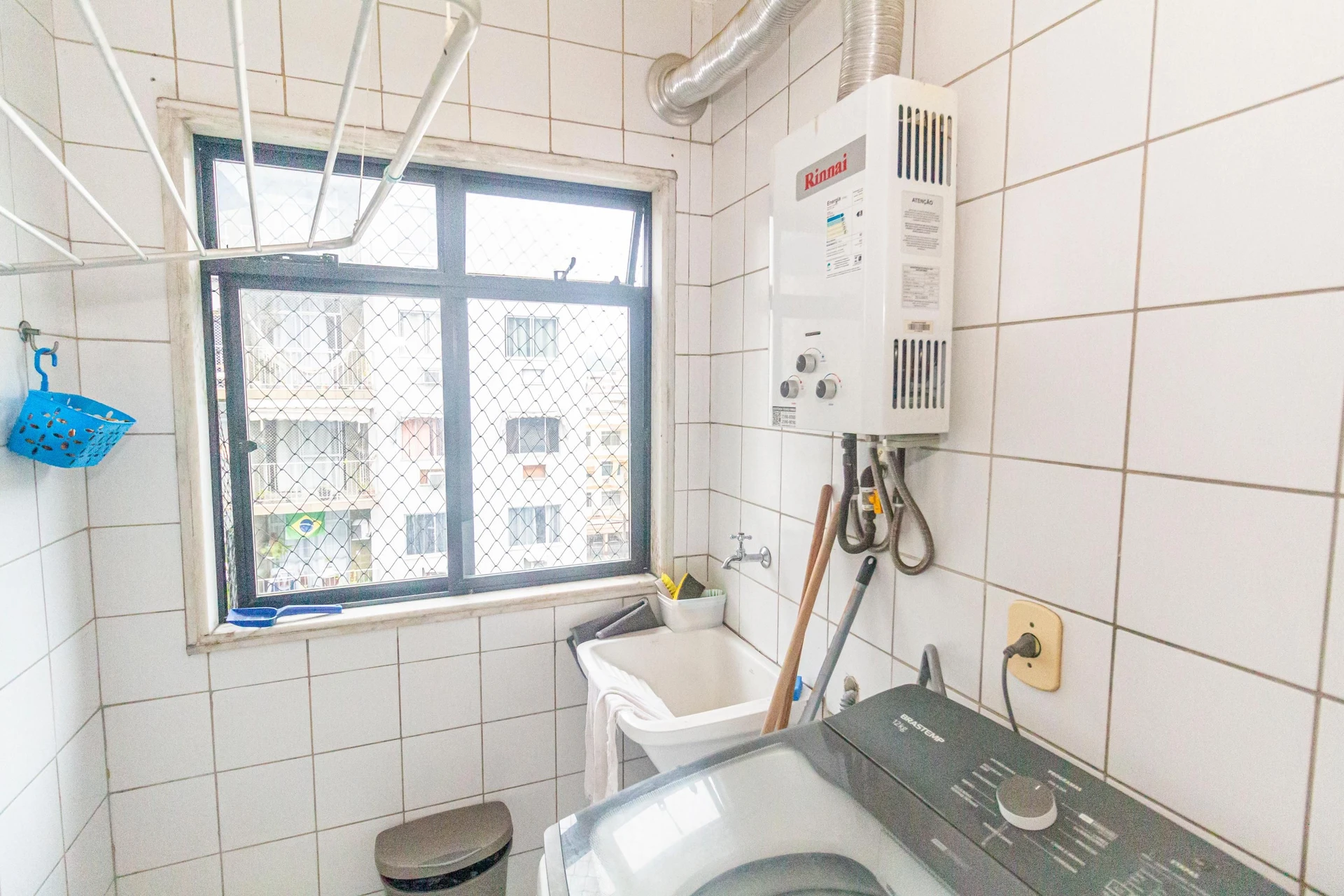 2-bedroom apartment in a building with a sauna — photo 9