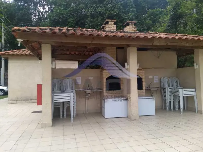 Apartamento de 2 quartos com cozinha a gás e varanda — photo 18