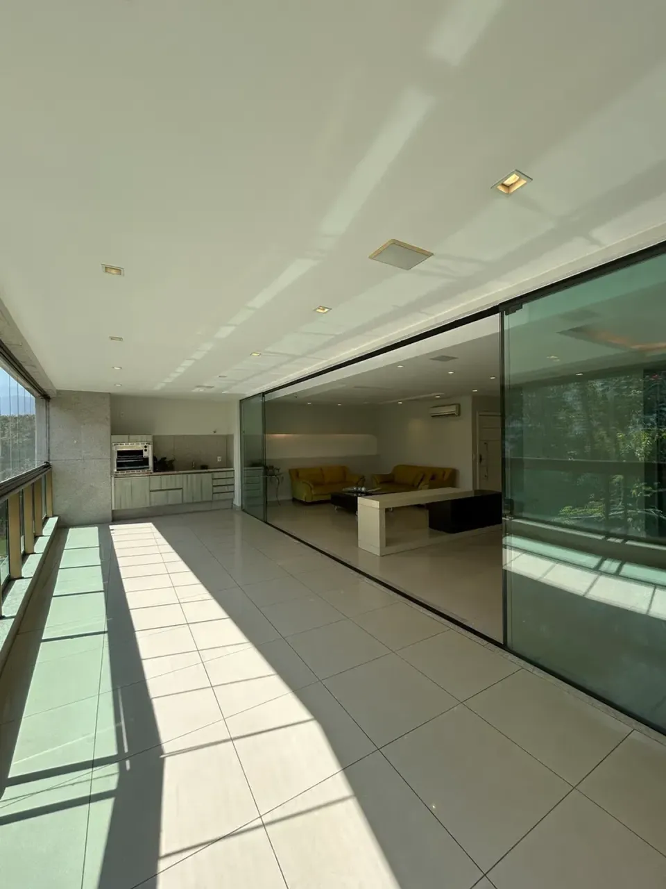 Apartamento de 233 m² com 4 quartos e cozinha americana — photo 4