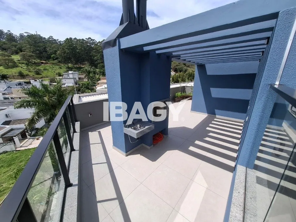 2-bedroom apartment with a private BBQ — photo 31