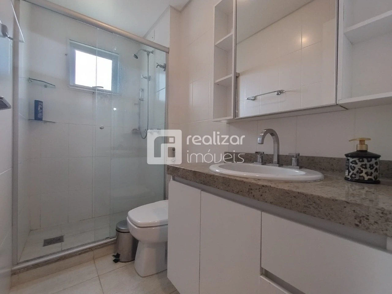 3-bedroom apartment with balcony and private barbecue — photo 13