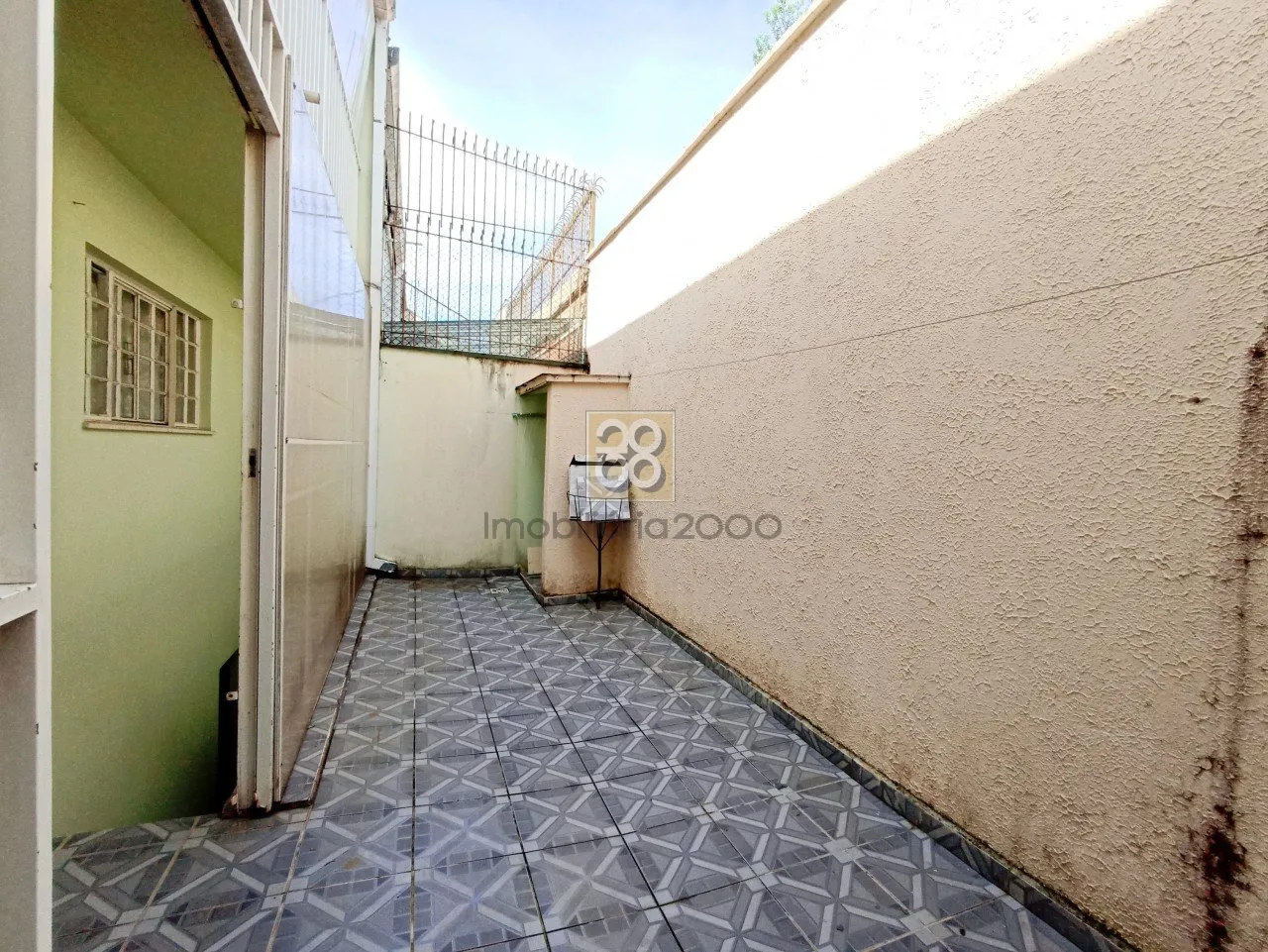 3-bedroom house with a washing machine in Curitiba — photo 11