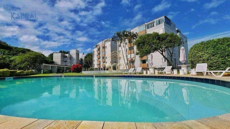 Furnished 3-bedroom apartment with enclosed balcony — photo 25