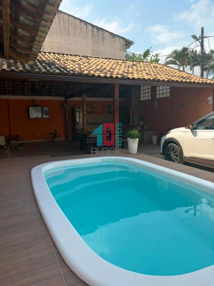 House with shared outdoor pool, 2 bedrooms and 400 m² — photo 14