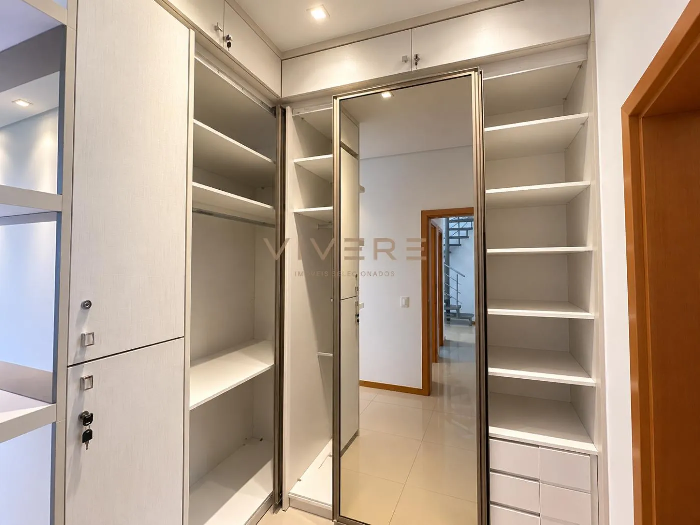 98 m² apartment with a washing machine and a dishwasher — photo 7