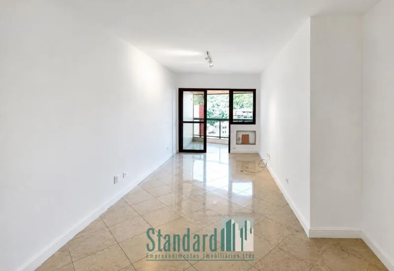 Apartamento com 2 dormitórios, 2 banheiros e 2 vagas — photo 2
