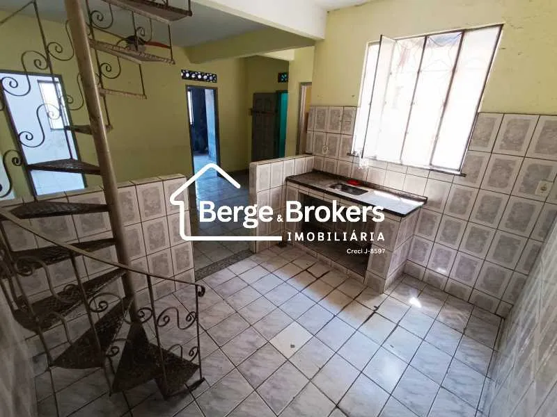 Residential house with a separate kitchen and 2 bedrooms — photo 4