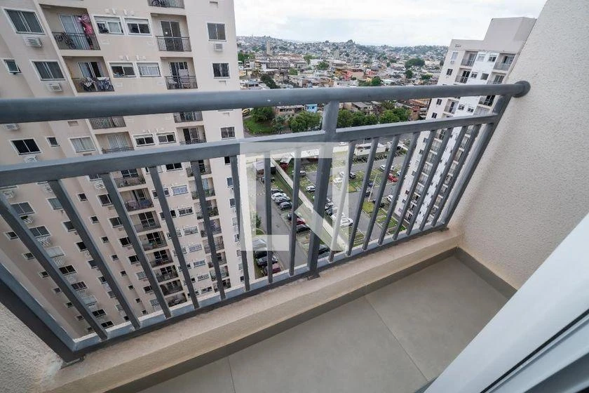 2-bedroom apartment in a building with a gym
