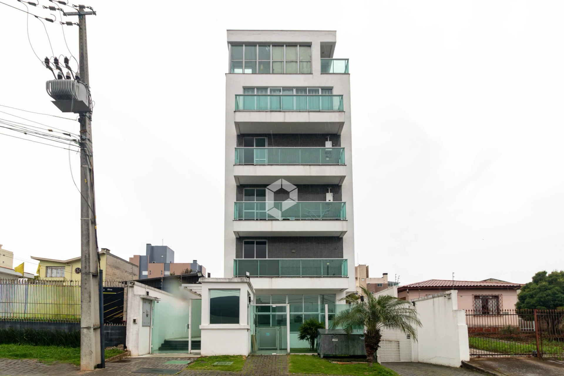 One-bedroom apartment with a home office in Curitiba — photo 10