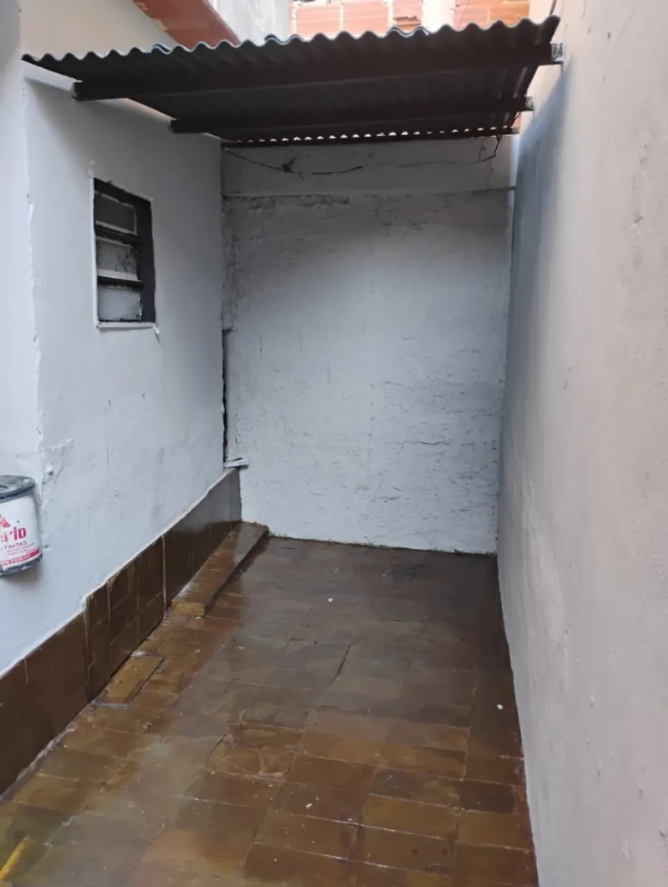 Unfurnished house with 1 bedroom and a balcony