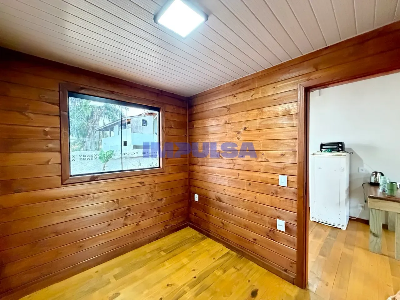 2-bedroom house with a private BBQ — photo 9