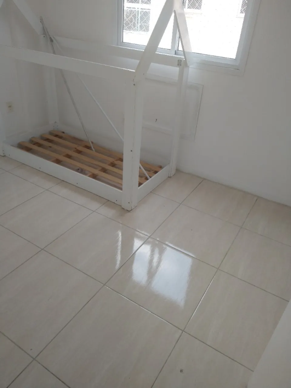 2-bedroom apartment in a building with a pool — photo 4