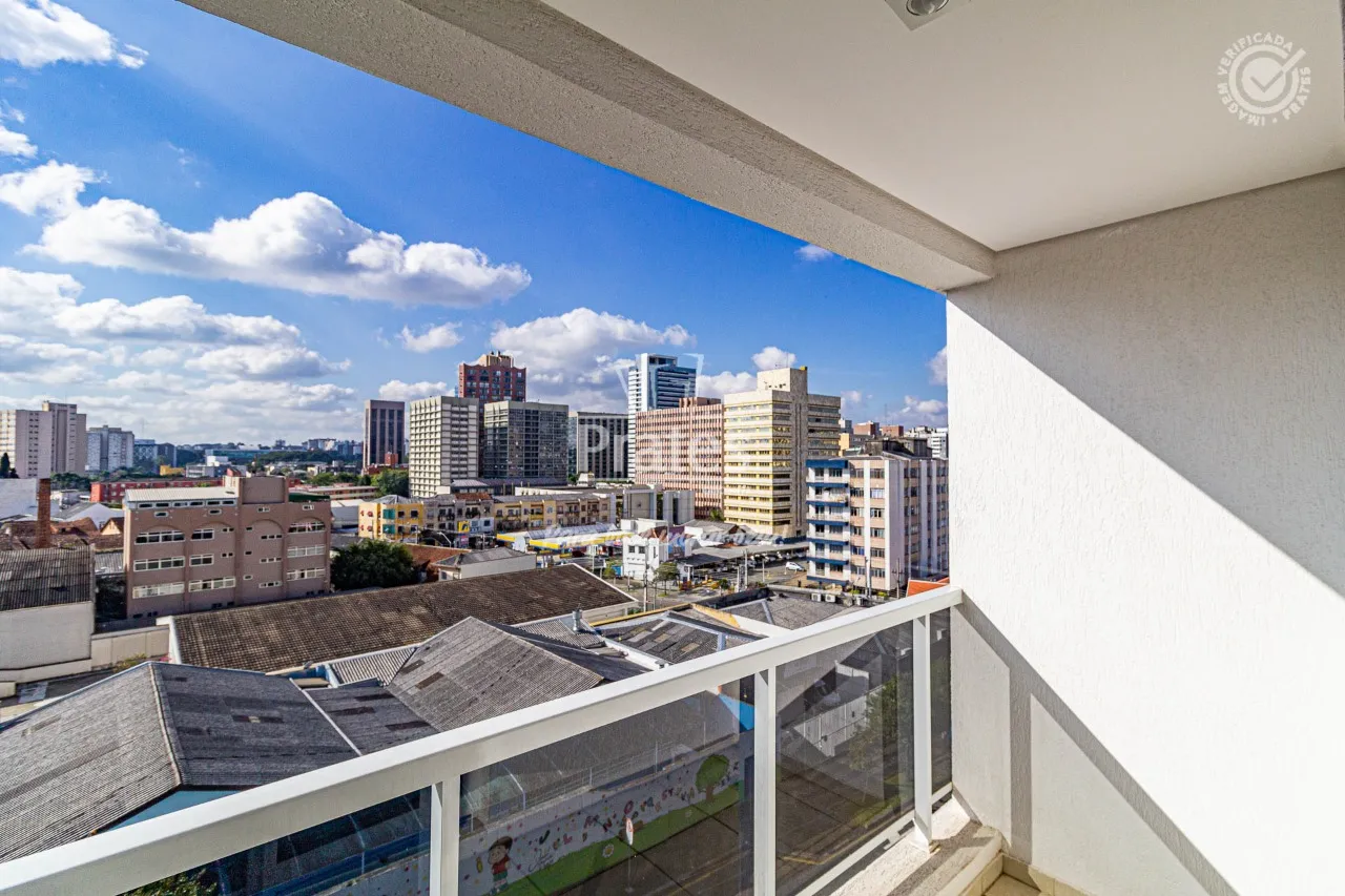1-bedroom apartment with balcony and a separate kitchen — photo 3