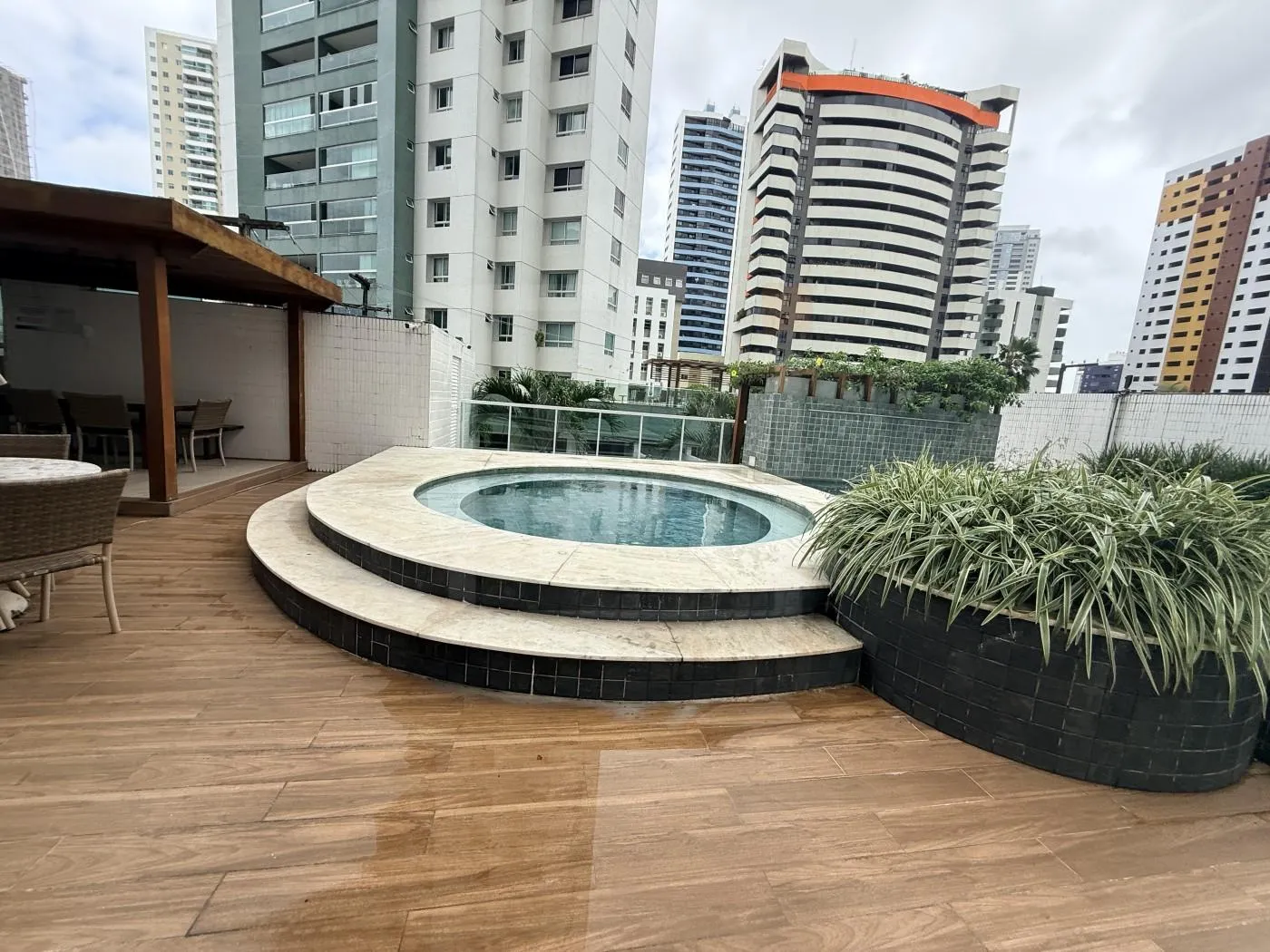 Furnished 163 m² apartment on the 26th floor with 4 bedrooms — photo 34