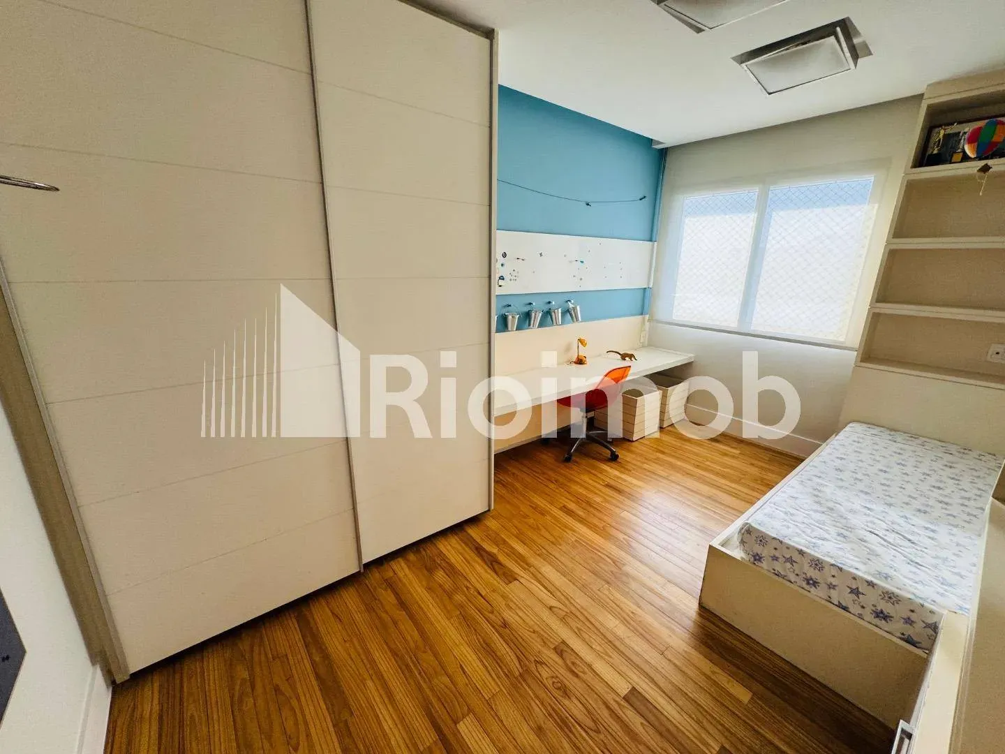 Unfurnished apartment with 5 bedrooms and 5 bathrooms — photo 19