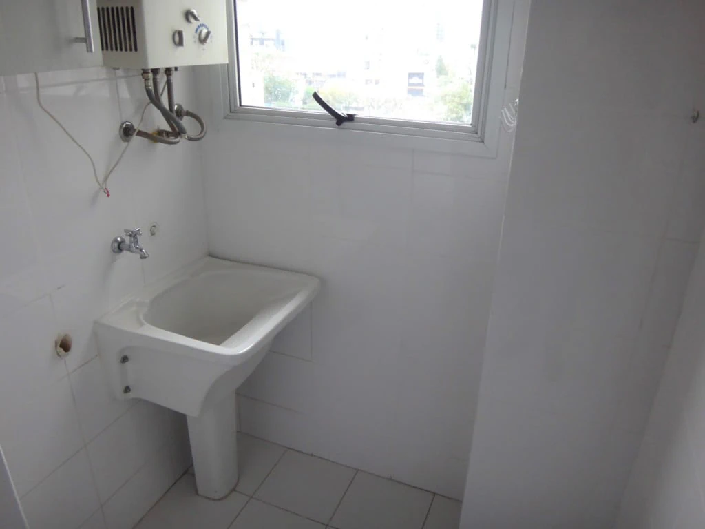 3-bedroom apartment in a building with a sauna — photo 10