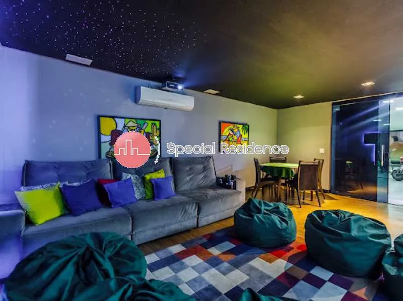 Furnished triplex house with 3 bedrooms and 5 bathrooms — photo 30