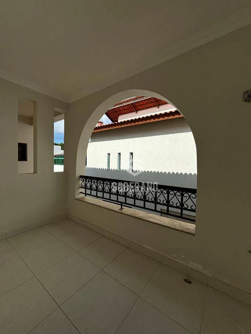 House with 6 bedrooms and 720 m² plus 4 parking — photo 35
