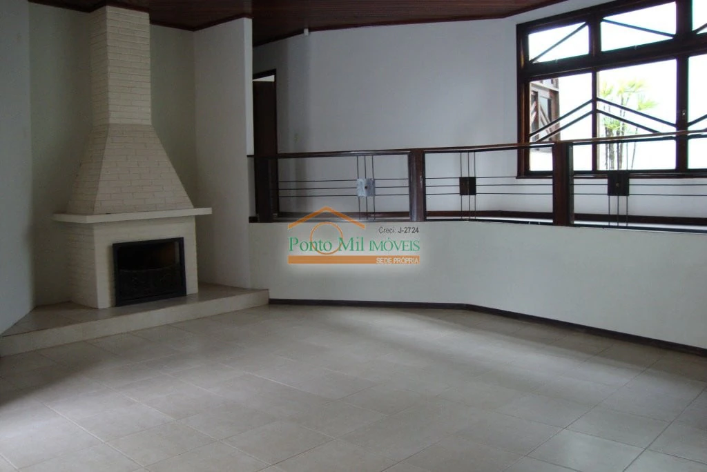 Будинок на 4 спальні з 3 суїтами 270 м² без паркування — photo 30