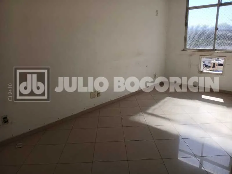 80 m² apartment with 3 bedrooms and 1 parking spot — photo 9