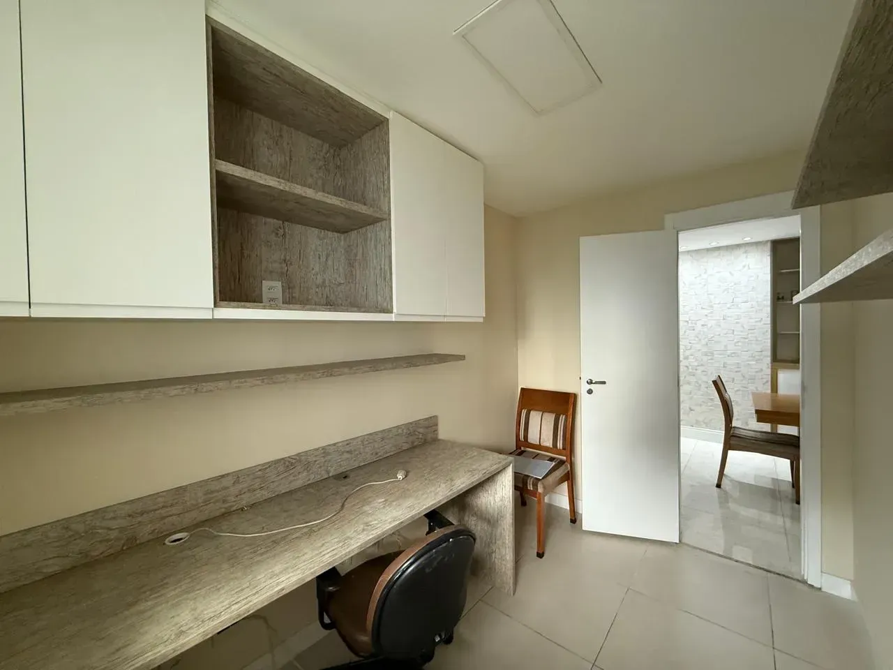 Apartamento mobiliado com 3 quartos e varanda — photo 9