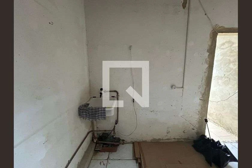 55 m² apartment with 3 bedrooms and a laundry area — photo 24