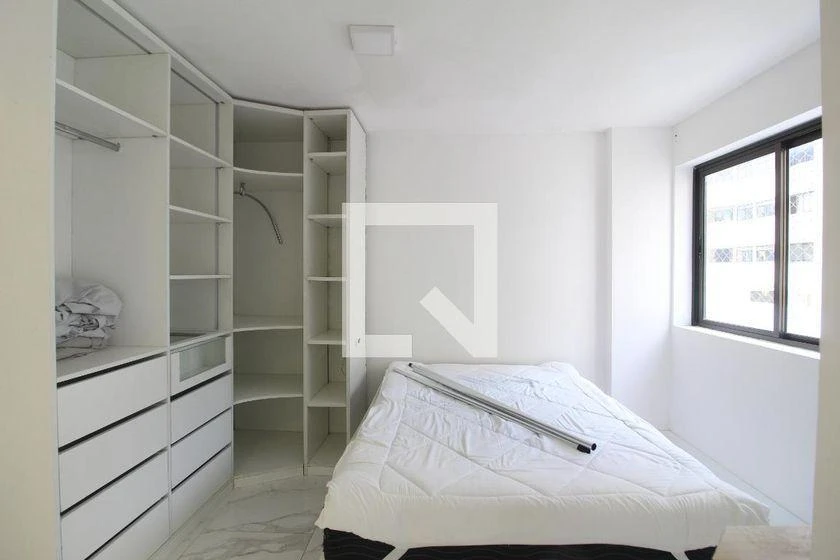 Студия 40 м² со стиральной машиной и застеклённым балконом — photo 4