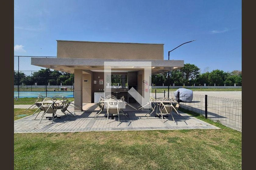 Glass-enclosed balcony in a 2-bedroom apartment, 55 m² — photo 11
