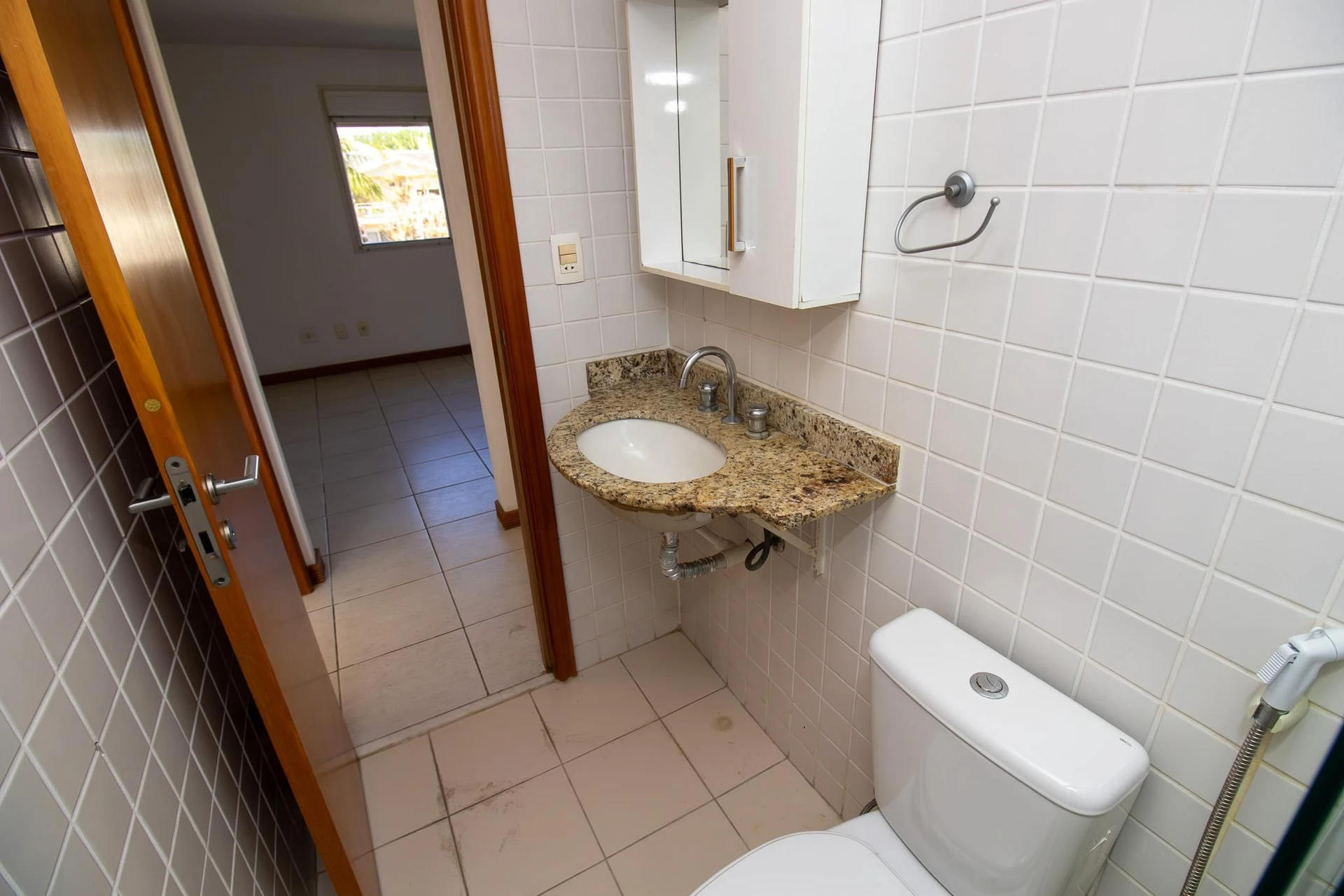 Furnished house with 2 bedrooms and 1 en-suite — photo 39