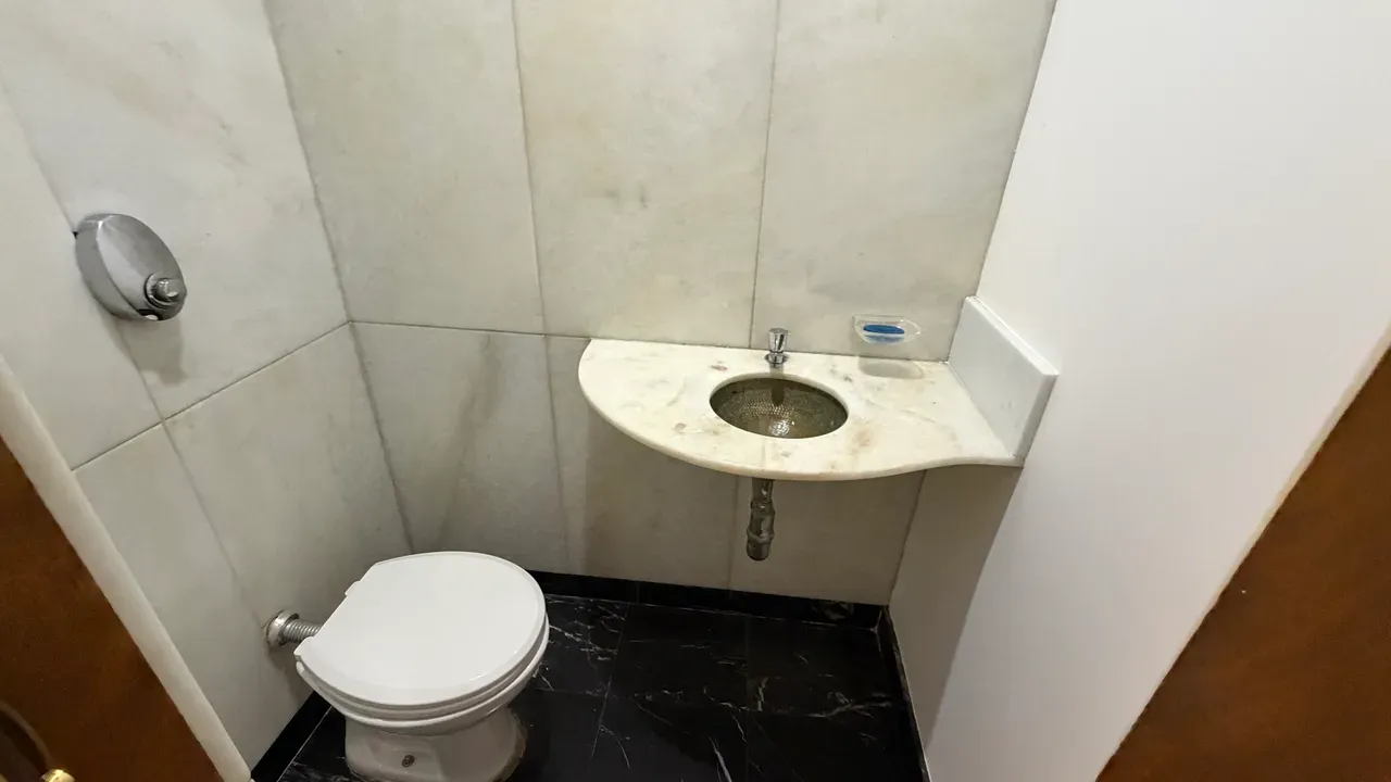 Apartamento para locação de 173 m² com 3 suítes e 2 vagas — photo 2