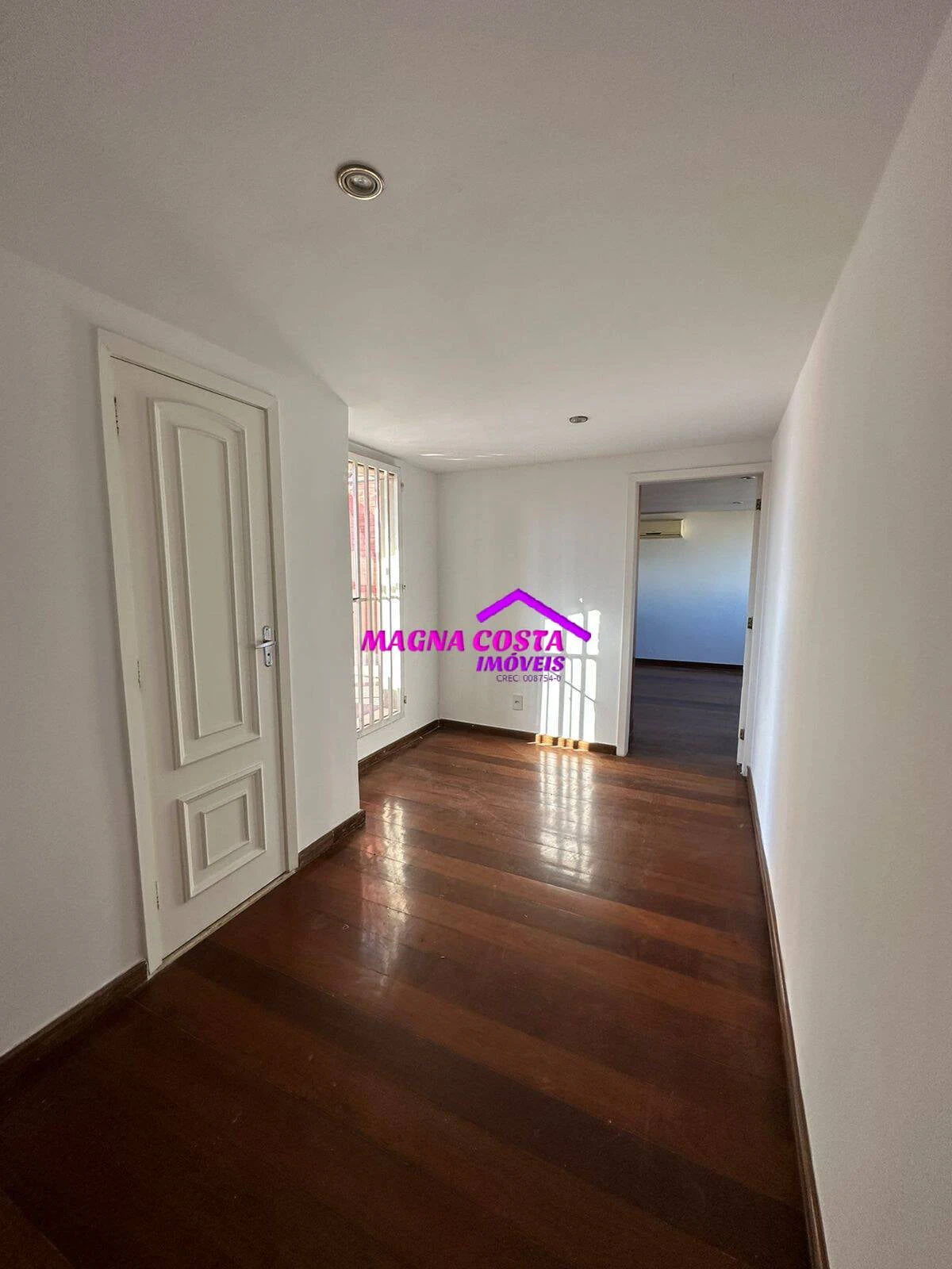 Cobertura de 4 quartos com terraço e varanda — photo 19