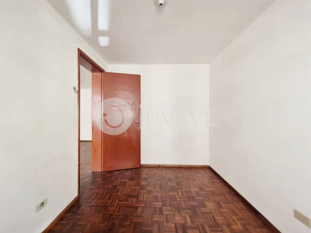 Квартира з 3 спальнями, 1 власною ванною та 117 м² — photo 3