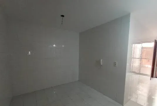 Apartment on the 1st floor with a glass-enclosed balcony — photo 13