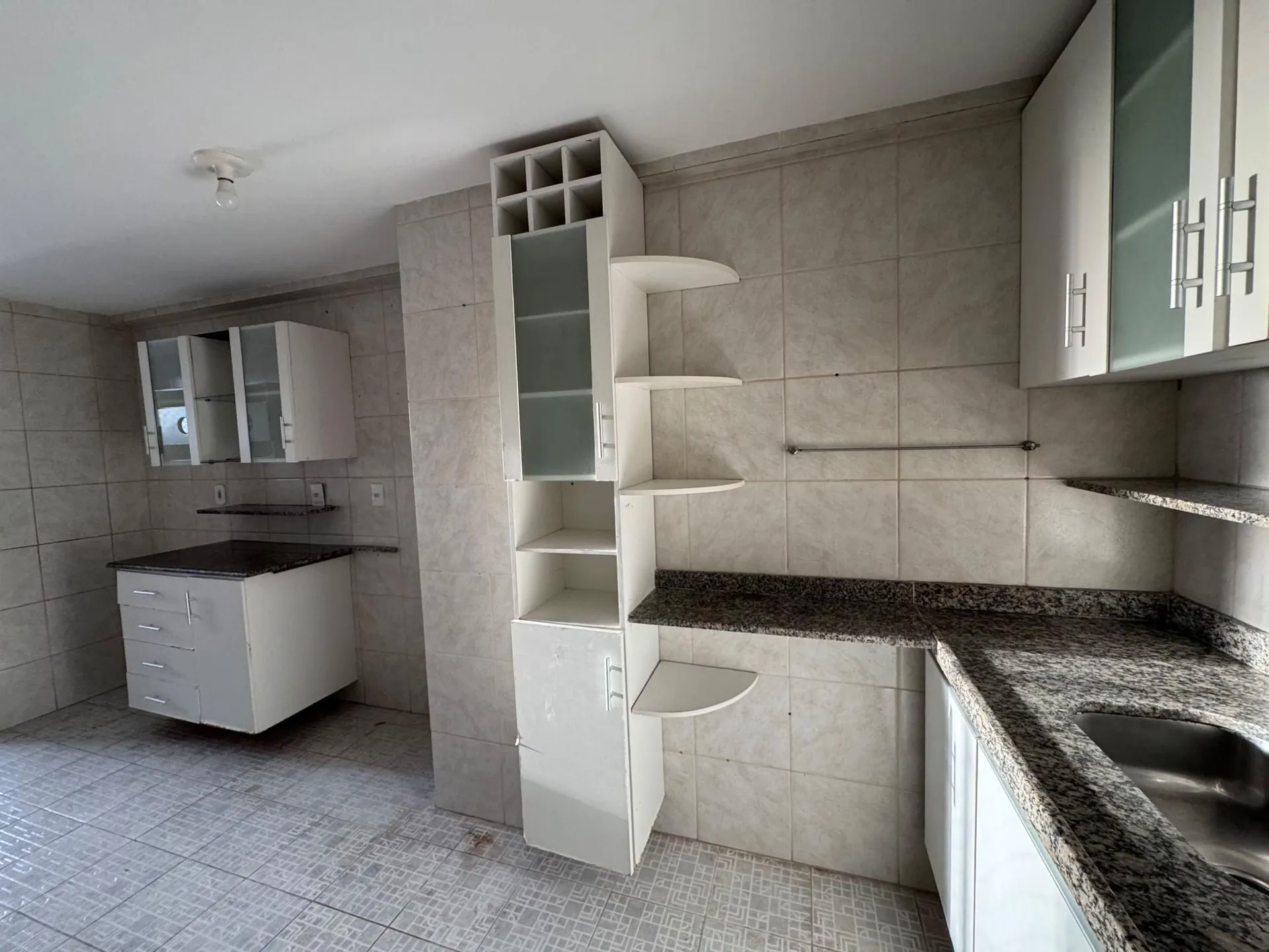 3-bedroom apartment in a building with a pool — photo 8
