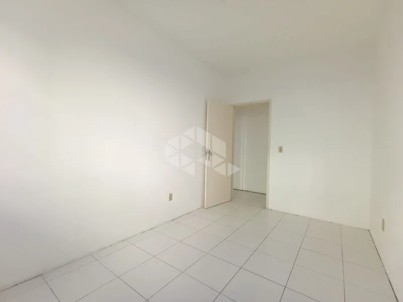 One-bedroom, 34 m² apartment in Florianópolis — photo 13