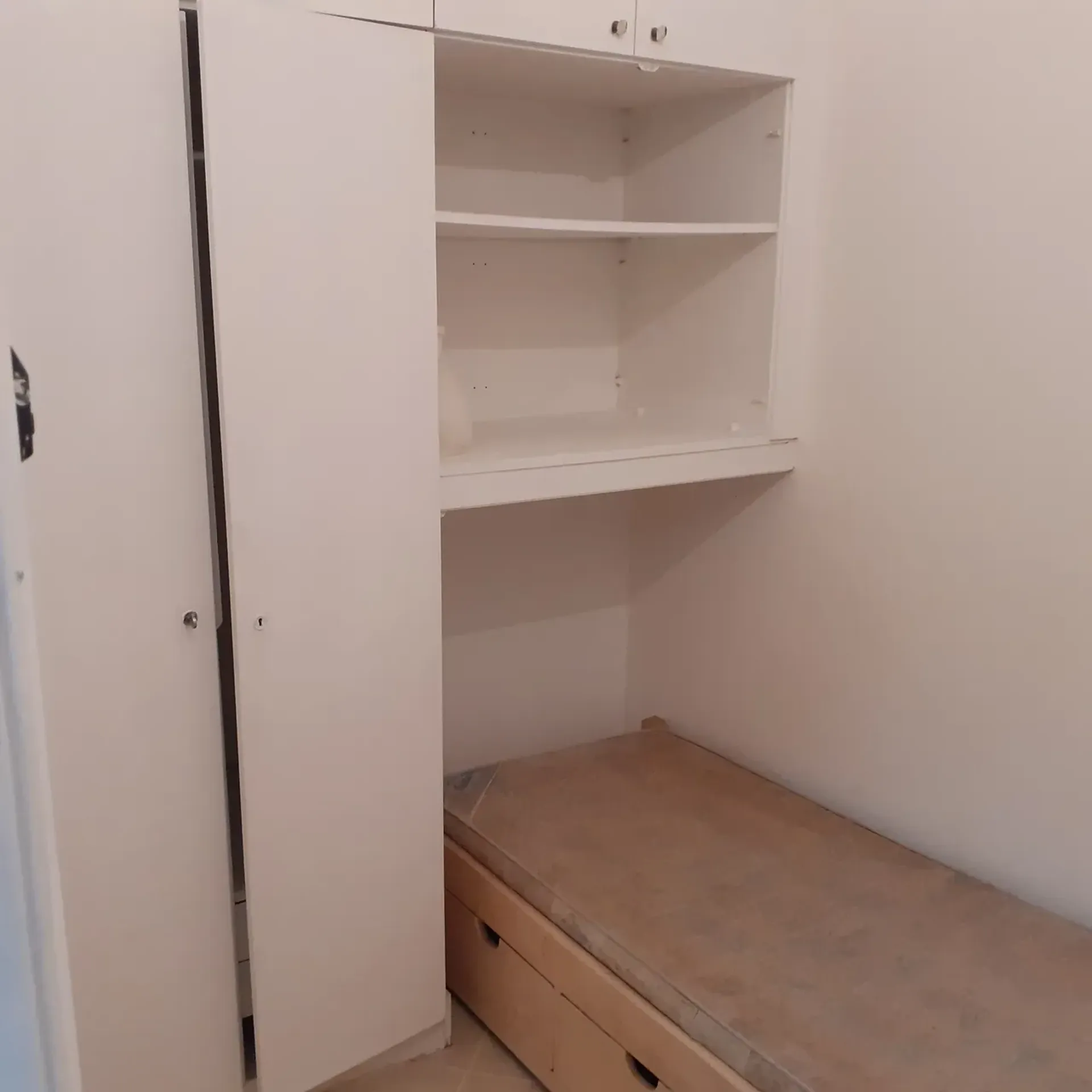 Квартира 153 м² с 2 спальнями и видом на воду и горы — photo 57