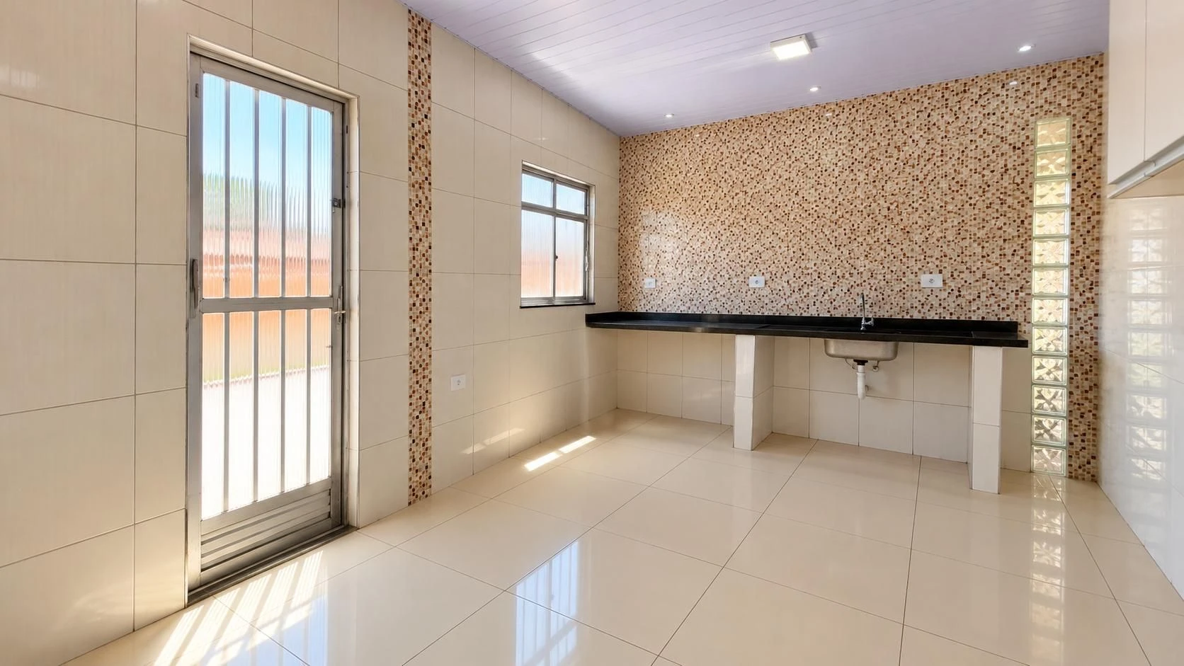 2-bedroom house, 55 m² — photo 3