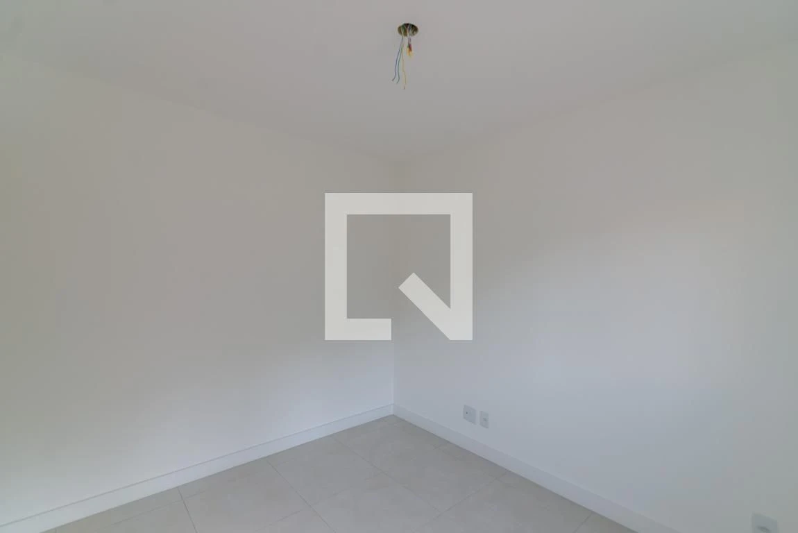 Apartamento com 2 quartos e varanda — photo 46