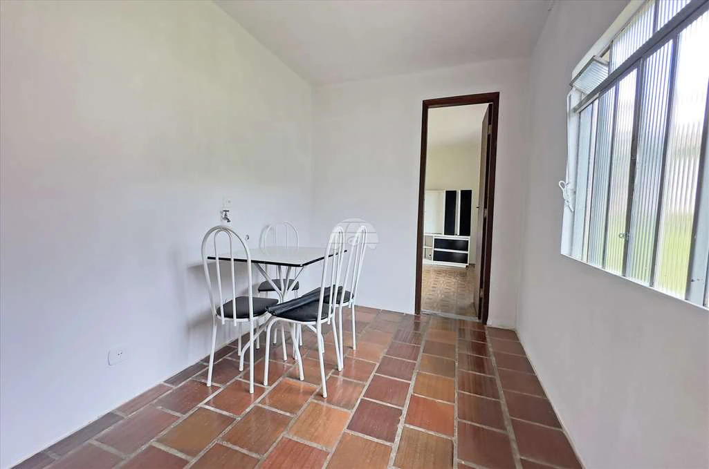 40 m² studio with separate kitchen and 1 parking spot — photo 4