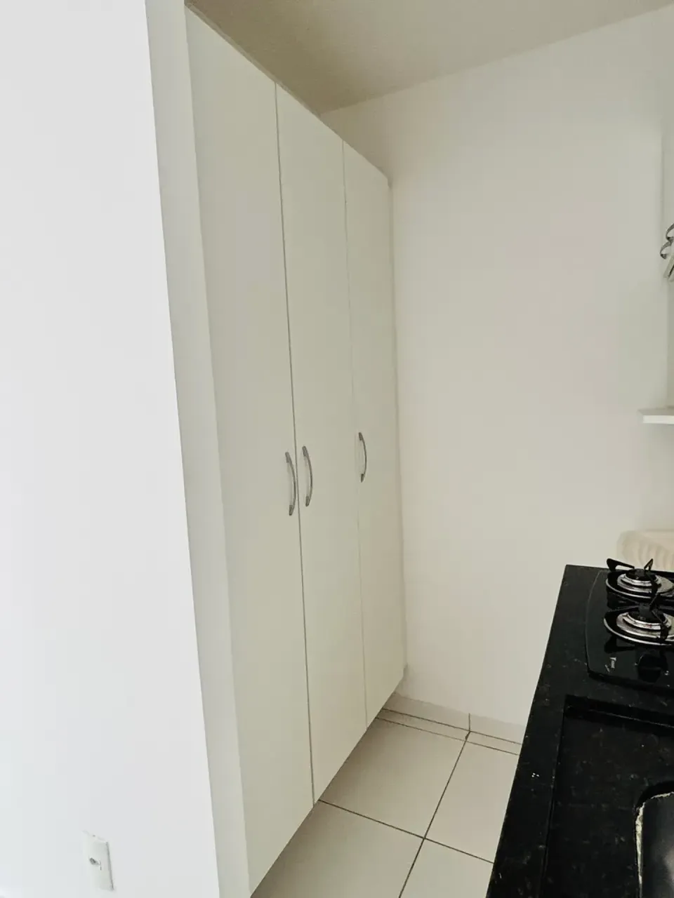 Unfurnished 1-bedroom apartment with balcony, no parking — photo 16