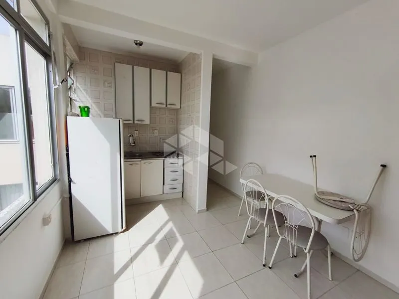 Квартира 30 м² з 1 спальнею та 1 місцем для авто — photo 3