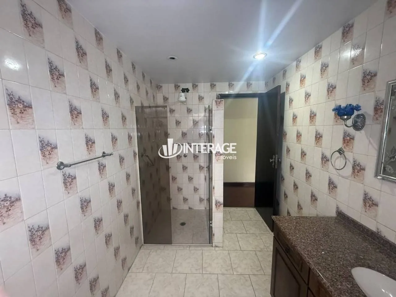 3-bedroom apartment with a home office in Curitiba — photo 37