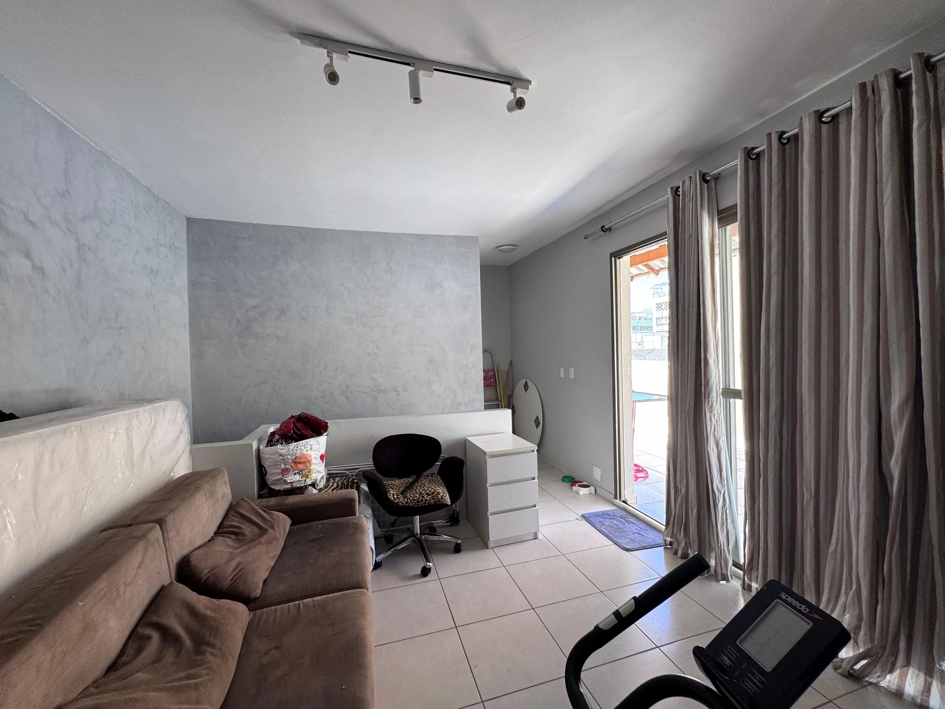 Apartamento mobiliado com 3 quartos e varanda e churrasqueira — photo 35