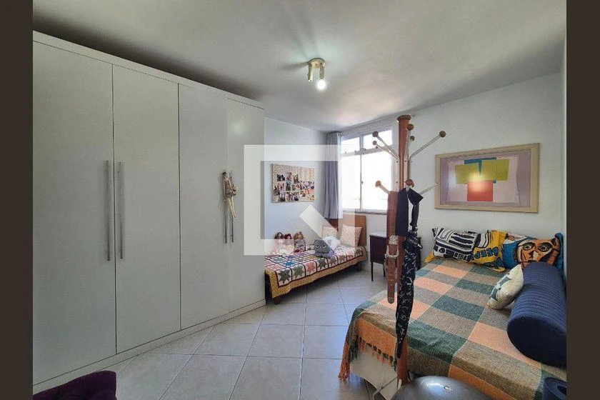 Apartment, 265 m², with a glass-enclosed balcony — photo 6