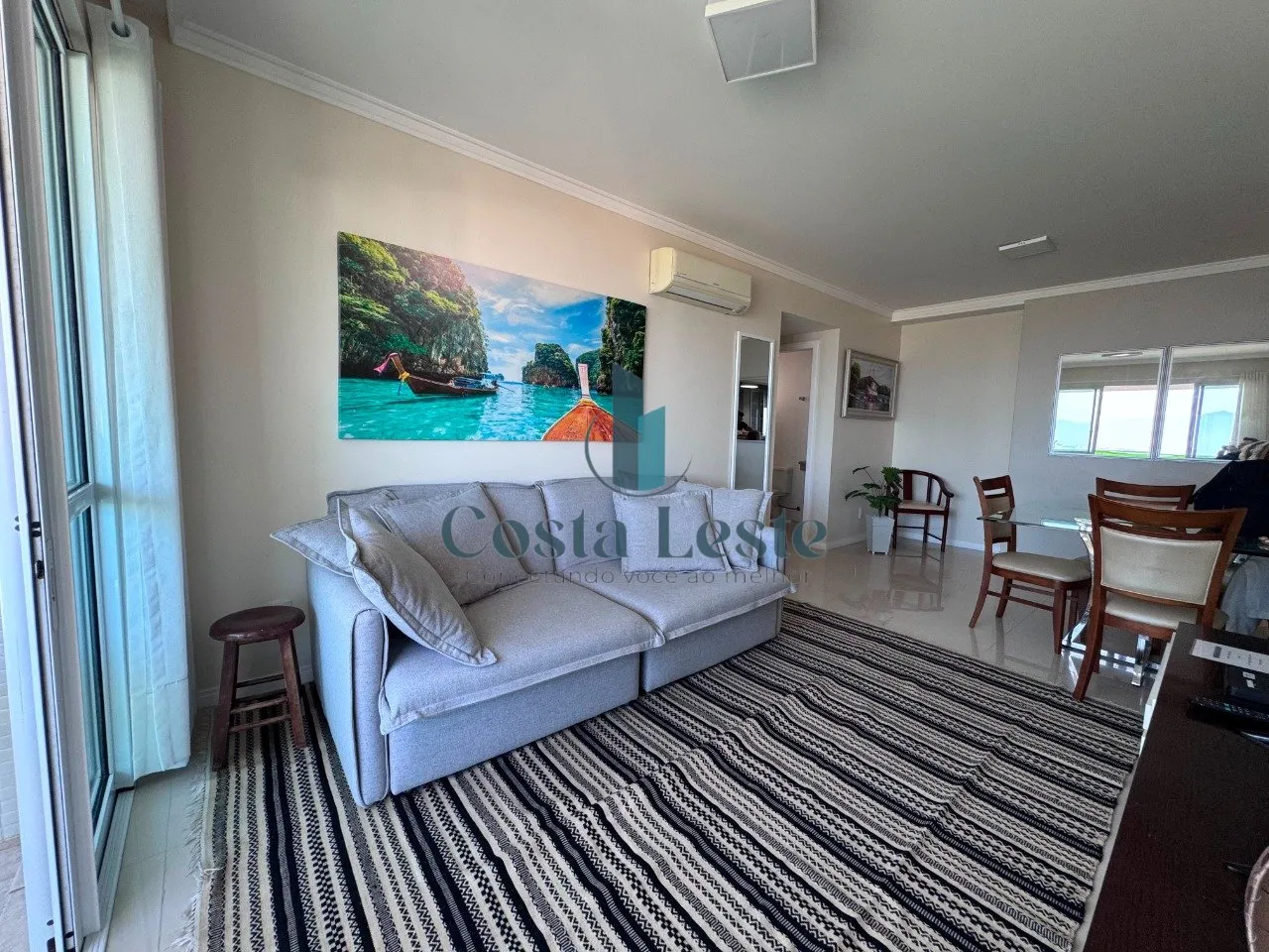 Furnished apartment with balcony and 97 m²