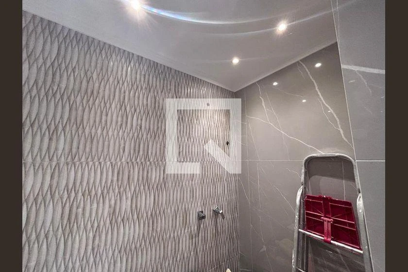 Furnished 4-bedroom apartment with gas-stove kitchen — photo 2