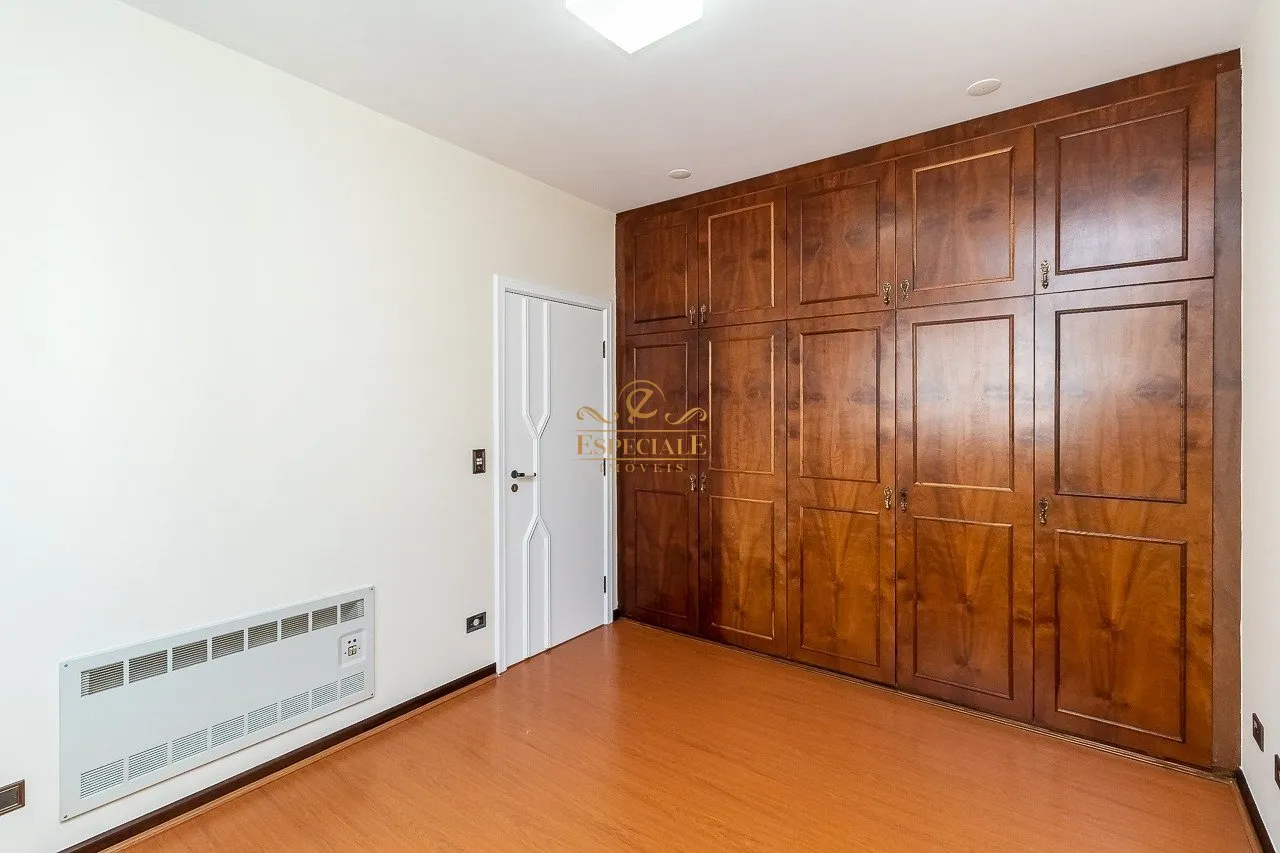 Apartamento de 379 m² com 4 quartos e 2 vagas — photo 33