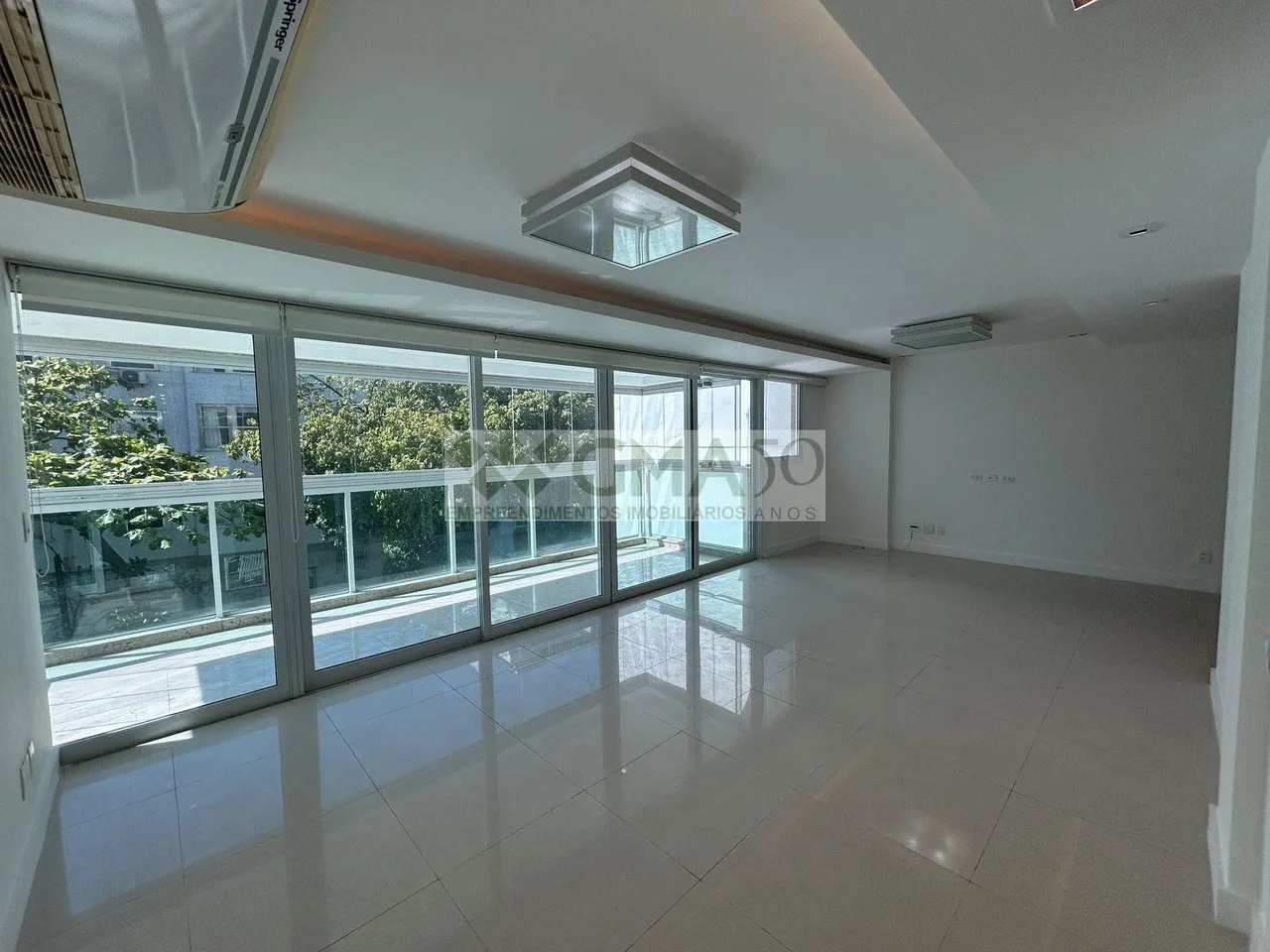 Apartamento com 4 quartos e 5 banheiros com vaga — photo 2